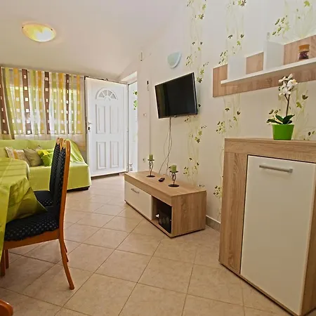 Apartmán Stinjan 958