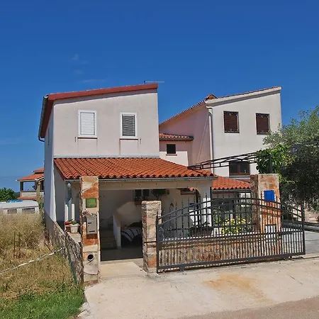 Apartmán Stinjan 958